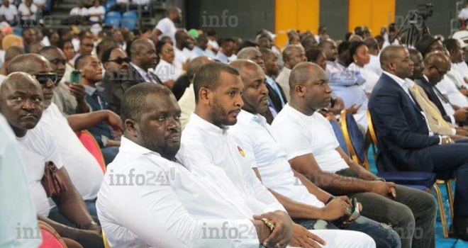50 millions pour des « prières » pour la fin des ennuis de santé d’Ali Bongo !