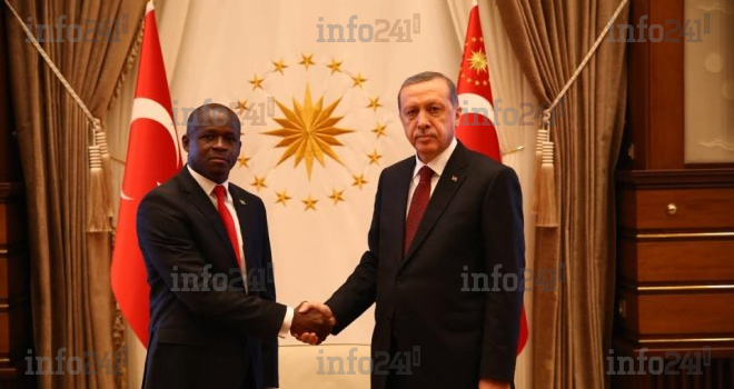 Expulsions d’étudiants gabonais de Turquie&nbsp;: que font Ali Bongo et son gouvernement&nbsp;?  