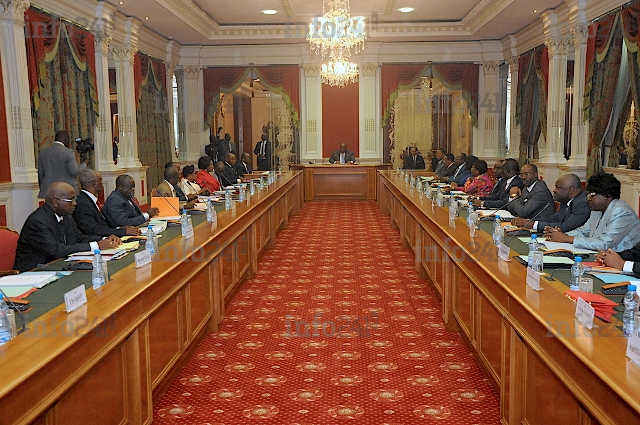 Ali Bongo&nbsp;: «&nbsp;Les attentes du peuple gabonais, au nom duquel la justice est rendue, sont insuffisamment satisfaites&nbsp;»