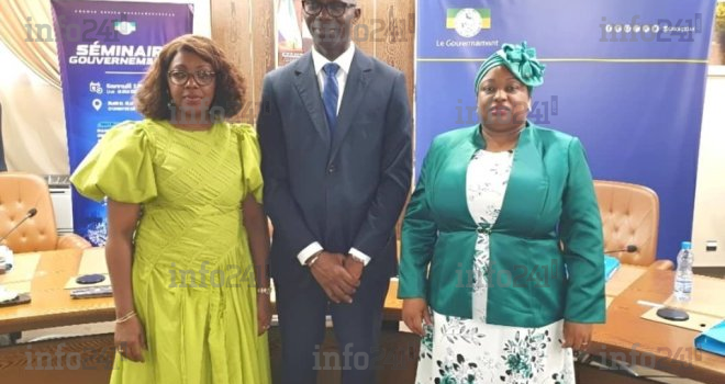 Face aux enseignants mécontents, le gouvernement gabonais lâche 3 000 régularisations et 300 postes