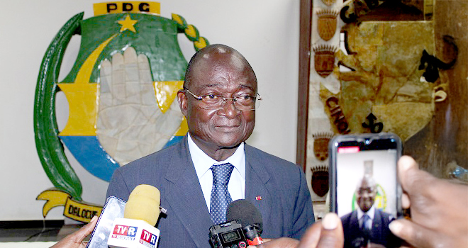 Le roublard Paul Biyoghe Mba pourrait annoncer son départ du PDG ce vendredi à Libreville